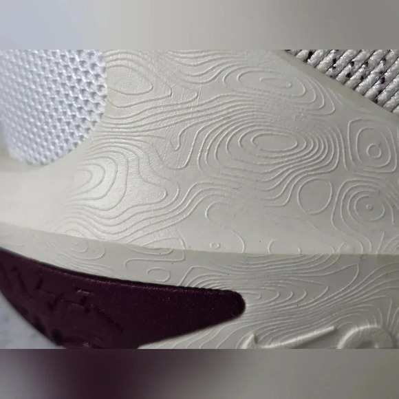 COSMIC UNITY 2 - COCONUT TEAM RED - DH1537 102 - SIZE 14.0 M - Picture 7 of 14